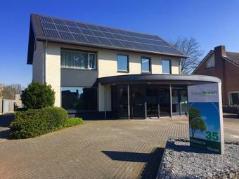 Renovatie daken Peelrandwonen
